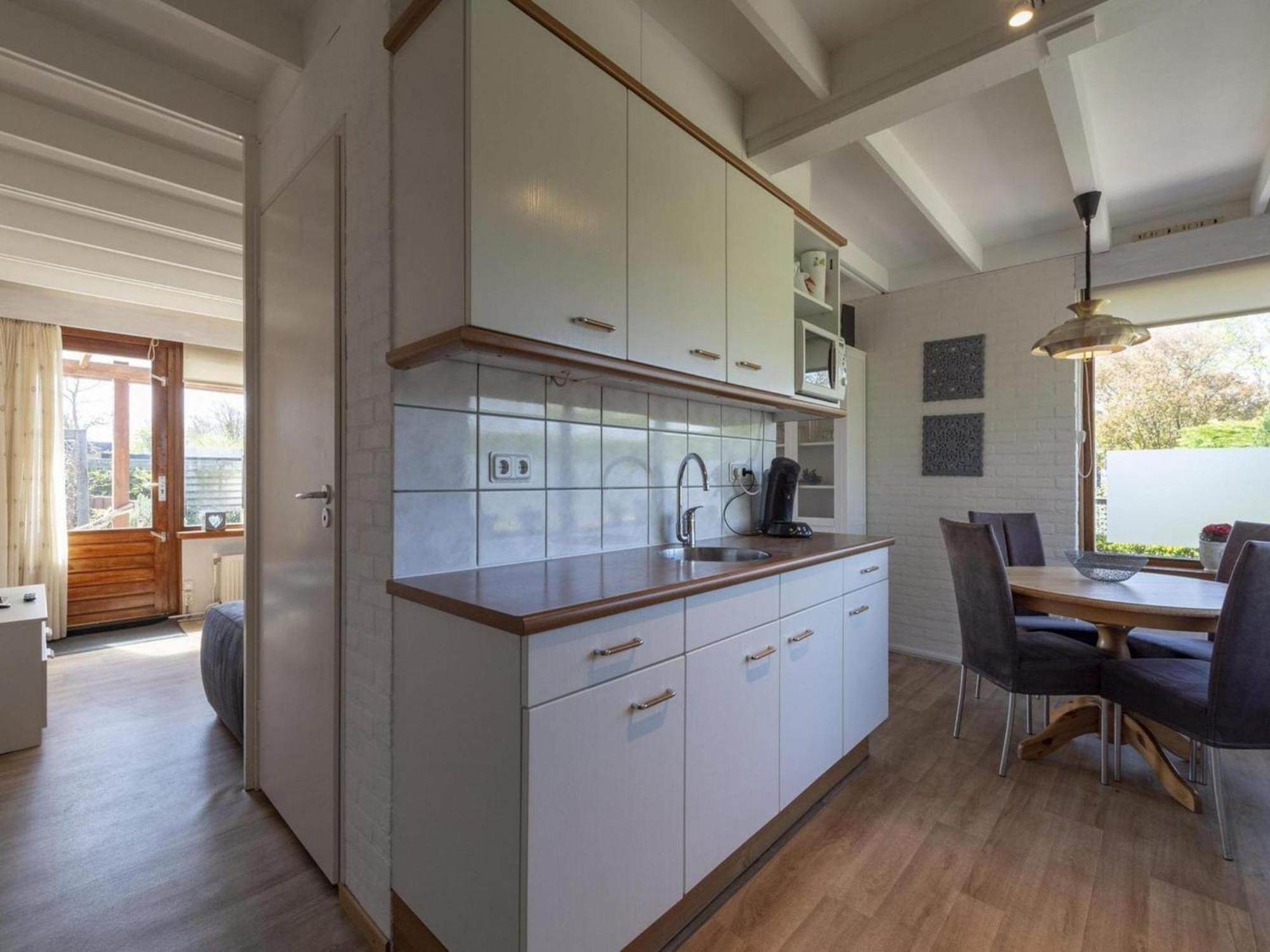 Comfortable Holiday Home By Beach Sint Maartensvlotbrug Extérieur photo
