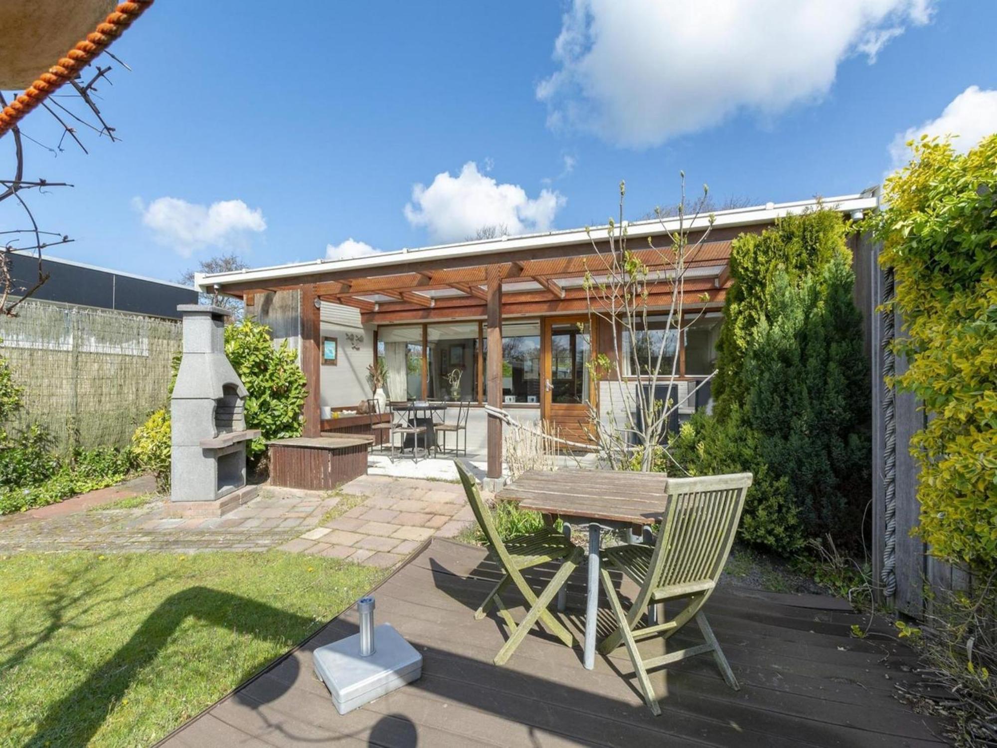 Comfortable Holiday Home By Beach Sint Maartensvlotbrug Extérieur photo